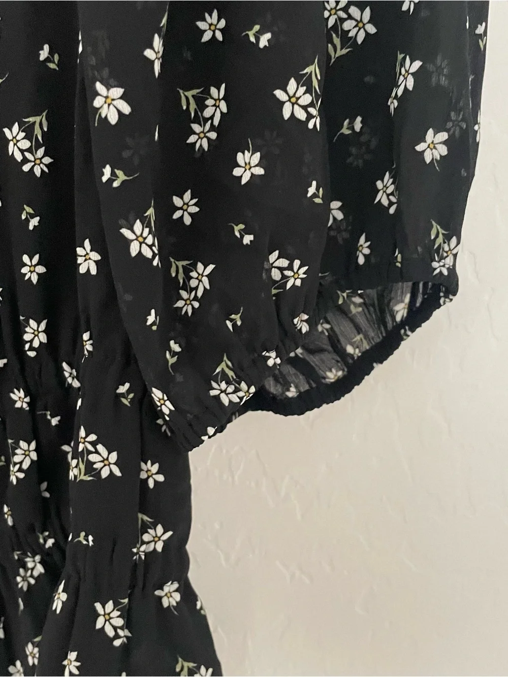 Madewell Zira Shirred Puff Sleeve Blouse in Ditsy Floral size large